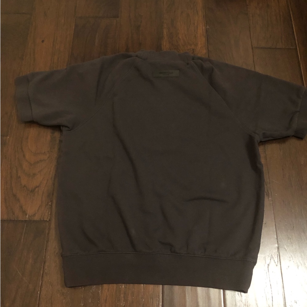 Essentials Fear of God Short Sleeve Sweatshirt - Picture 11 of 16